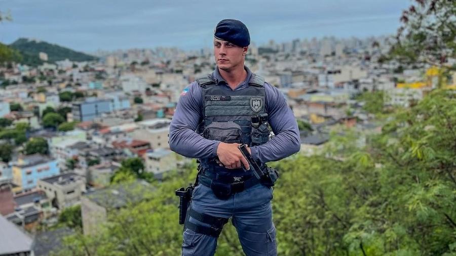 A Grande Conquista: Fellipe Villas é policial militar e um dos participantes do reality show - Reprodução/Instagram