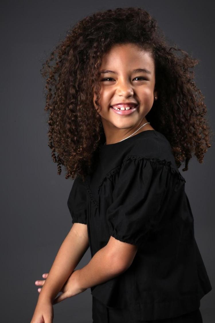 Elis Cabral tem 7 anos Elis Cabral tem 7 anos