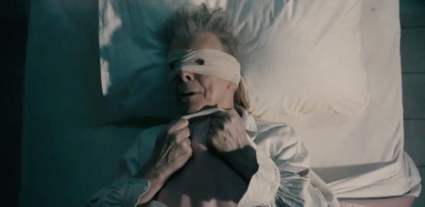 David Bowie em cena do novo clipe, "Lazarus" - Reprodução