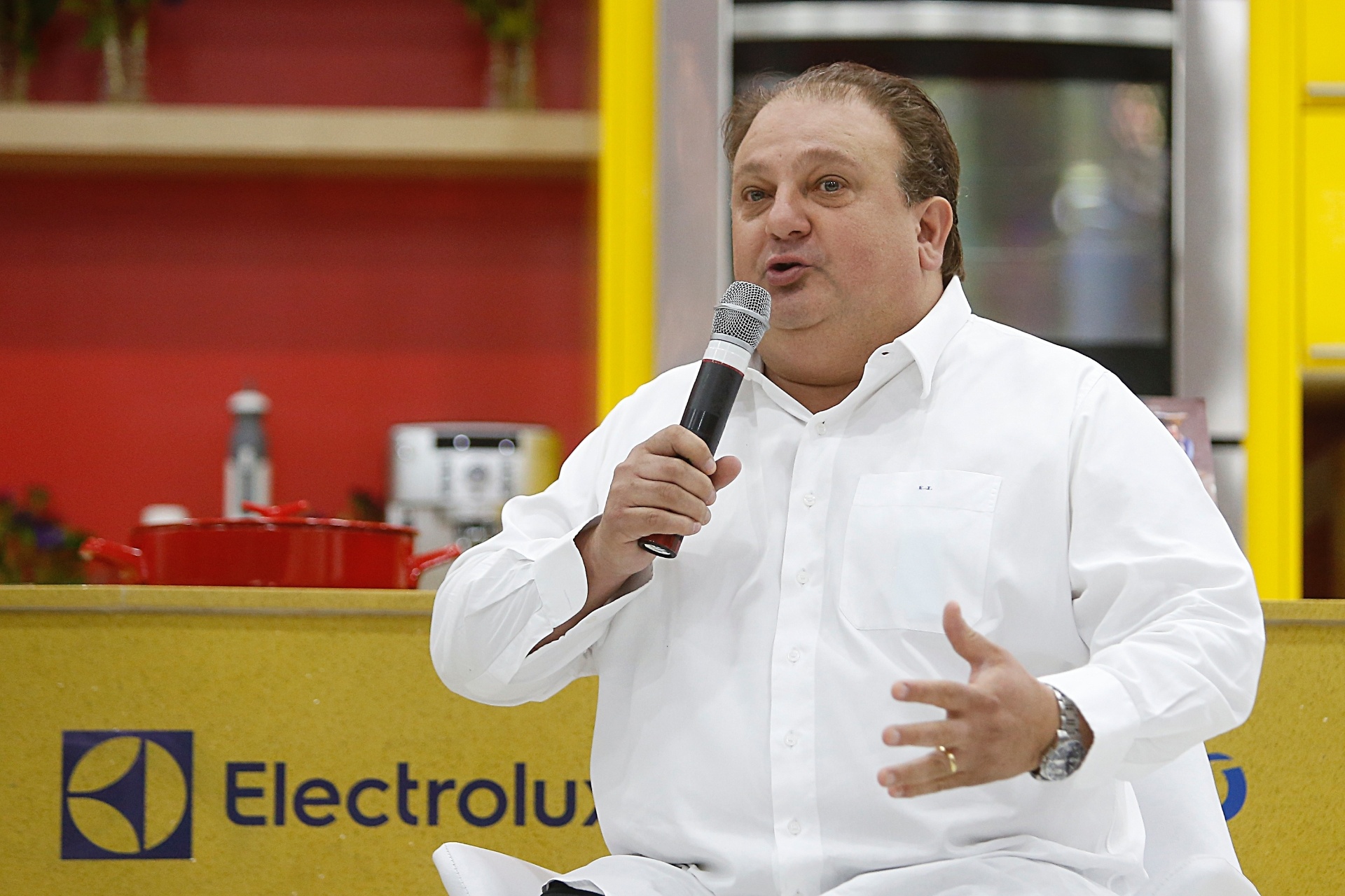 27.ago.2016 - O chef Erick Jacquin, um dos jurados do programa "MasterChef" - Leonardo Benassatto/Futura Press/Estadão Conteúdo