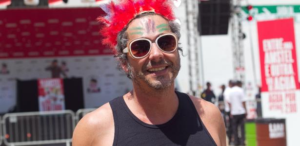 19.fev.2017 - Alexandre Nero na casa que recebeu os foliões do Baixo Augusta antes do desfile do bloco em São Paulo - Divulgação - Divulgação