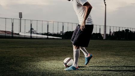 Jogo futebol: Não preciso treinar perna? Mito