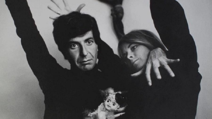Marianne Ihlen e Leonard Cohen em 1966 - Reprodução