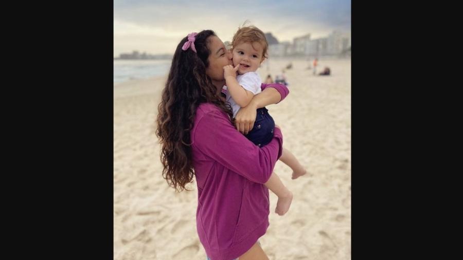 Ana Terra Blanco com a filha Gaia - Reprodução/Instagram