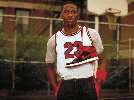 Air Jordan: o tênis de R$ 3 milhões símbolo da carreira de Michael Jordan -  25/08/2020 - UOL Nossa