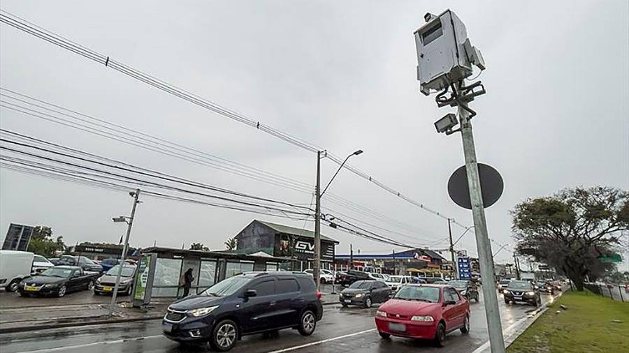 Radar que capta barulho de veículos em imagens e áudio foi instalado em setembro na cidade de Curitiba; entenda como funciona - Divulgação