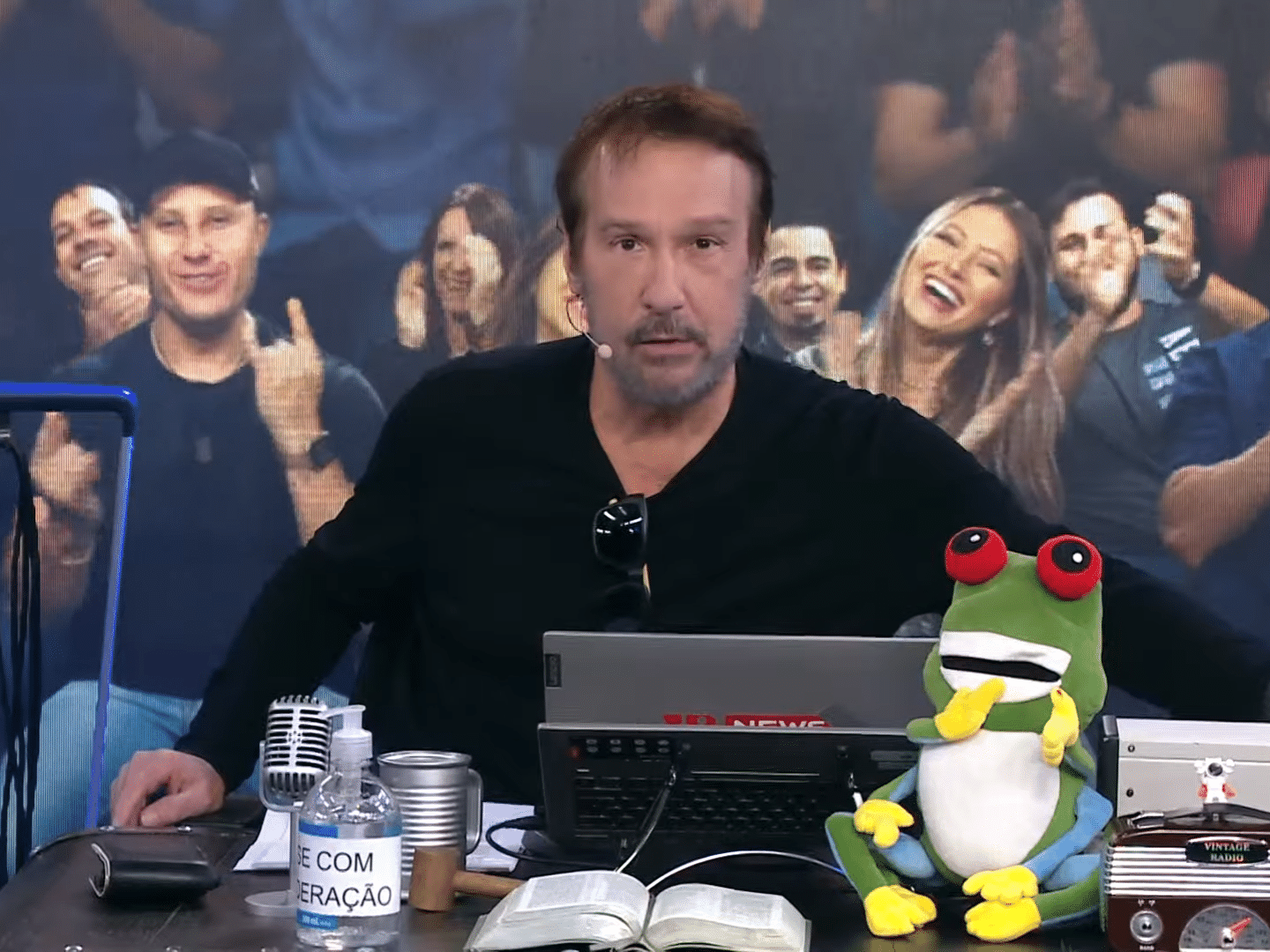 Emílio Surita quebra silêncio sobre seu estado de saúde