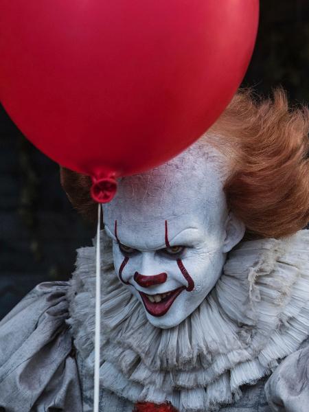 Bill Skarsgard interpreta Pennywise no remake de It: A Coisa - Brooke Palmer/Warner Bros - Brooke Palmer/Warner Bros