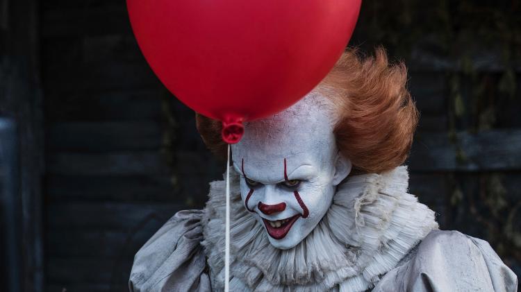 Bill Skarsgard interpreta Pennywise no remake de It: A Coisa - Brooke Palmer/Warner Bros - Brooke Palmer/Warner Bros