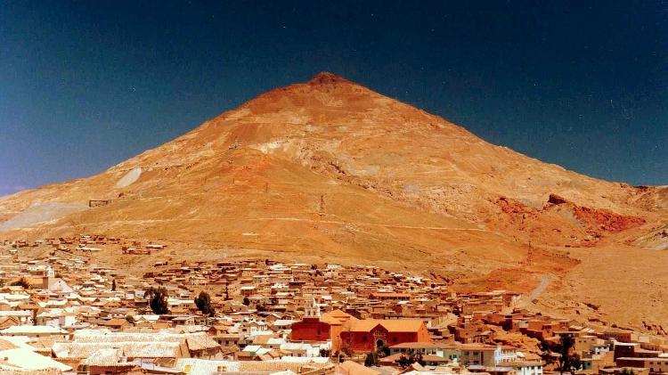 Cerro Rico, na Bolívia - Rodoluca/http://www.panoramio.com/photo/48083921 - Rodoluca/http://www.panoramio.com/photo/48083921
