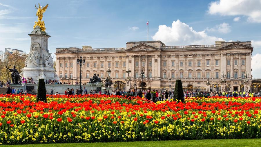 Vista do Palácio de Buckingham, residência oficial da família real britânica - Getty Images/iStockphoto