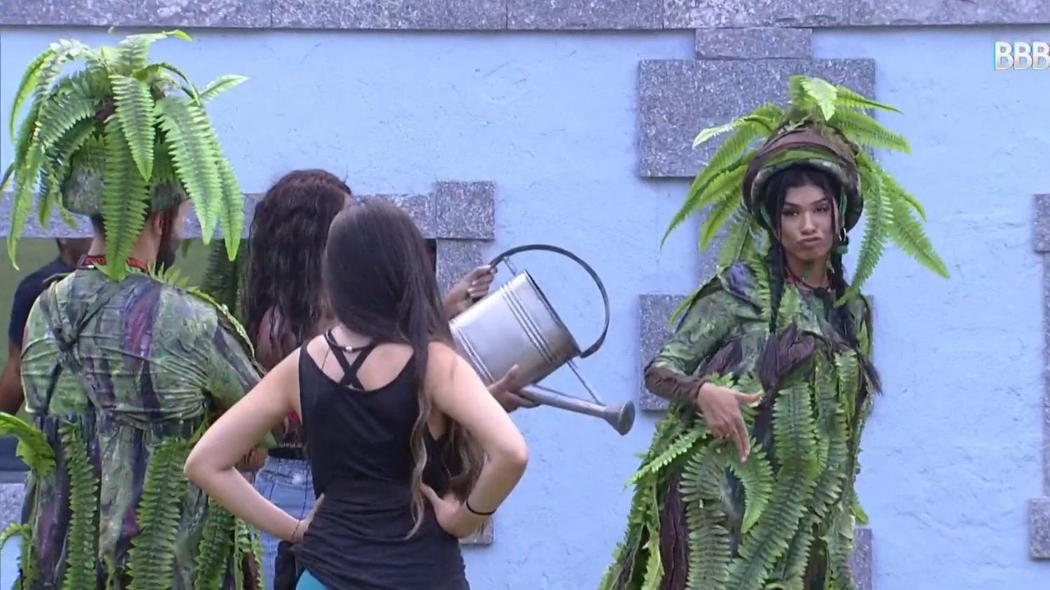 BBB 21: Pocah e Arthur cumprem castigo do monstro - Reprodução/ Globoplay