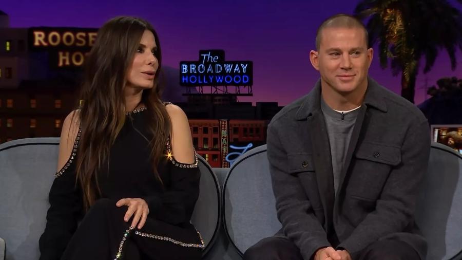 Sandra Bullock e Channing Tatum no The Late Late Show - Reprodução/YouTube