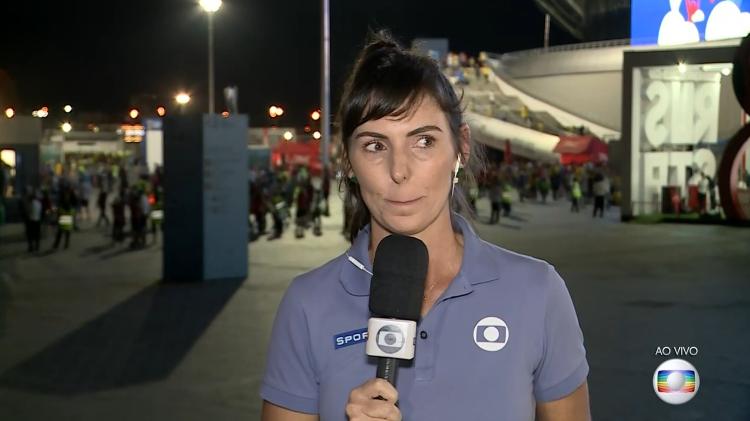 A repórter Glenda Kozlowski chora ao vivo na Globo após a eliminação do Brasil na Copa do Mundo - Reprodução/TV Globo - Reprodução/TV Globo