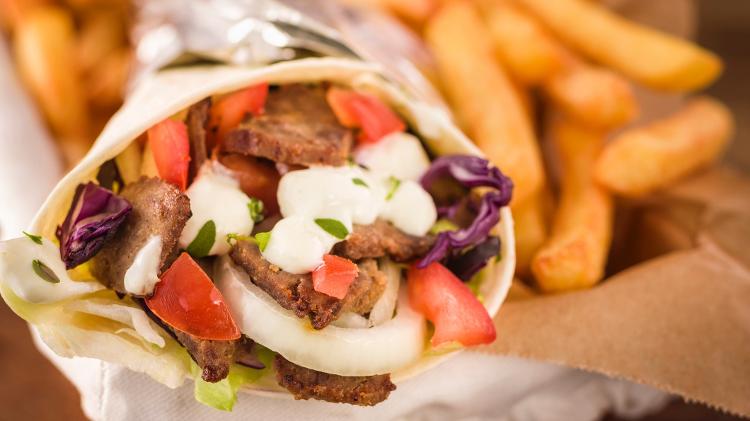 Doner kebab: carne no pão pita é uma das versões dos grelhados do Oriente Médio - Getty Images/iStockphoto - Getty Images/iStockphoto