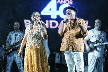 Banda Mel se apresentou na Virada Cultural de 2024