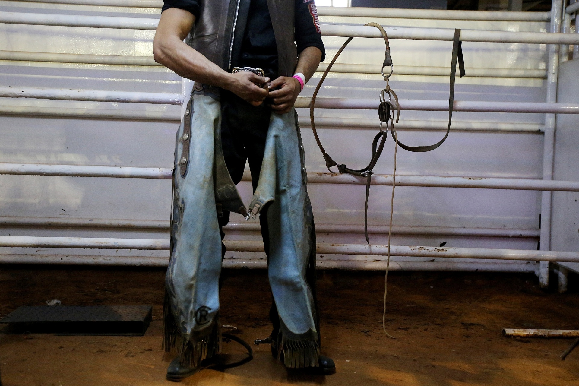 20.ago.2015 - O sonho do cowboy é é ganhar a PBR no Brasil e depois disputar o PBR Mundial nos Estados Unidos - Reinaldo Canato/UOL