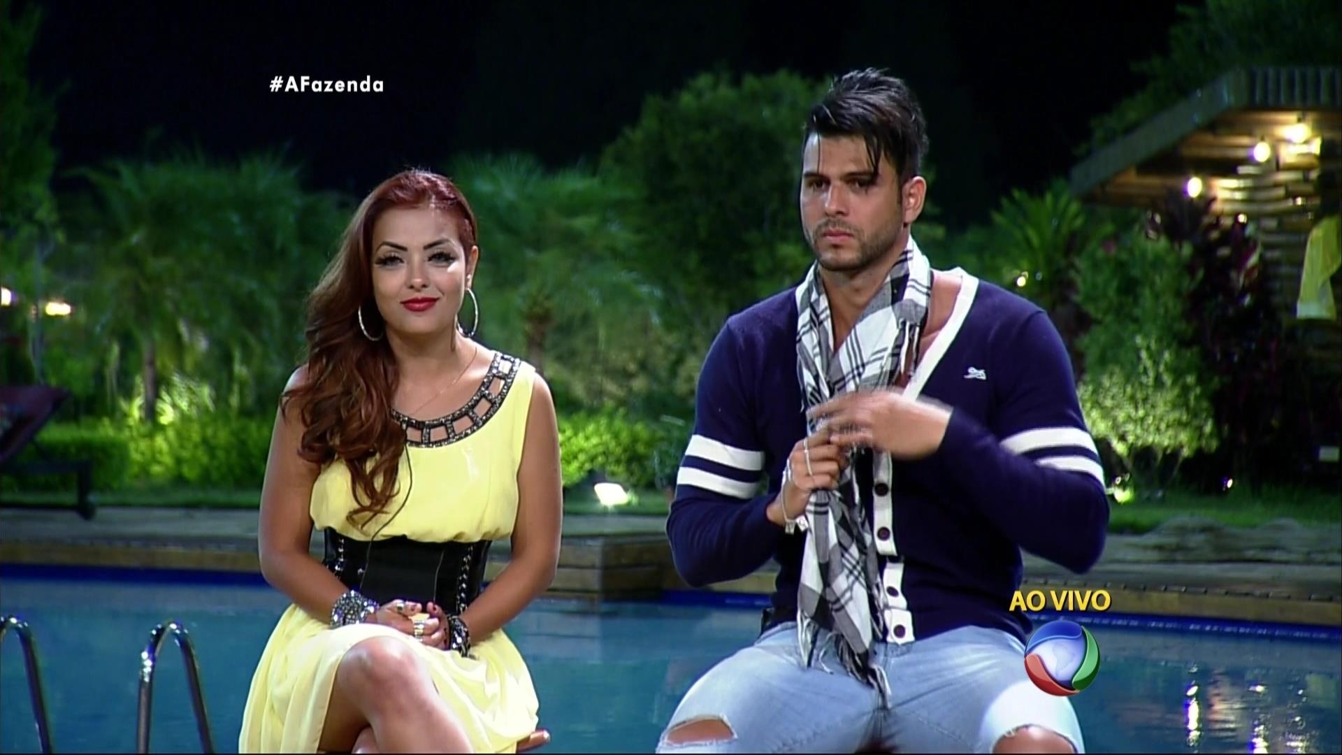 5.nov.2015 - Li Martins enfrentou Marcelo Bimbi na sétima roça de "A Fazenda 8" - Reprodução/Record