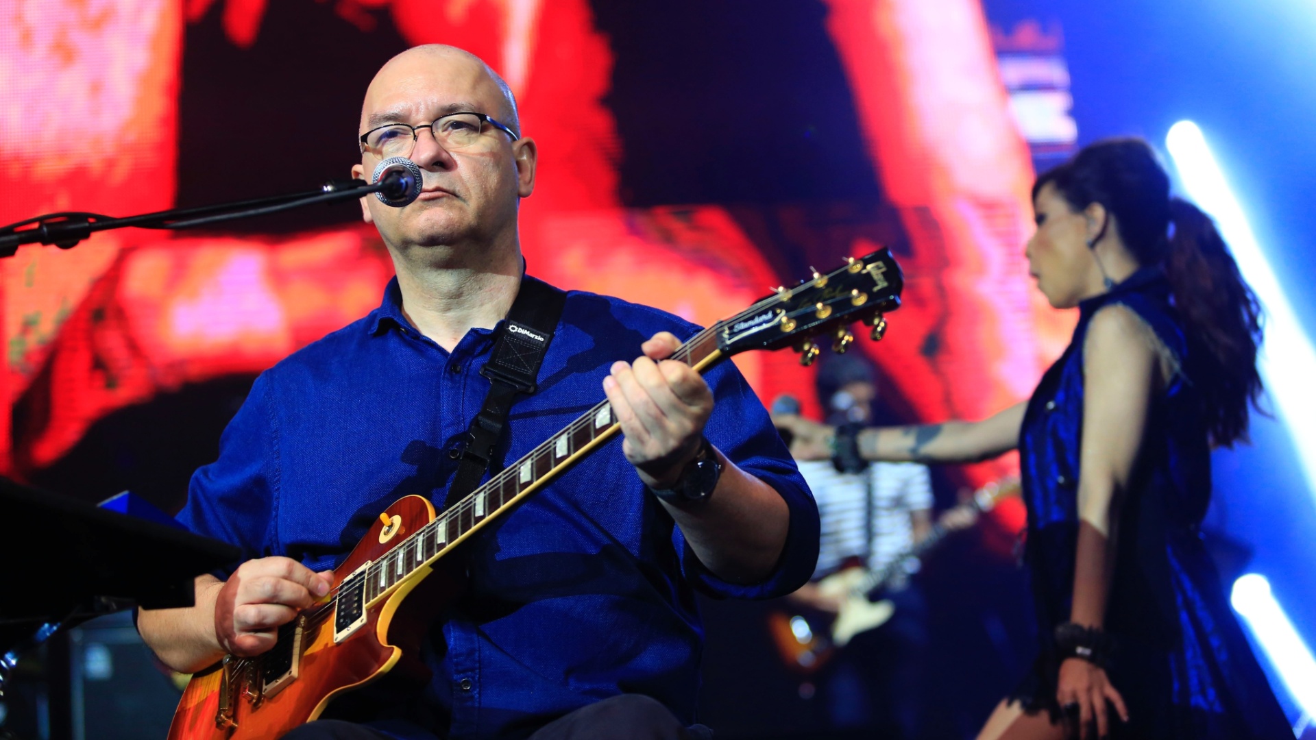 15.mar.2016 - Representando os Paralamas do Sucesso, Herbert Vianna também participa do projeto que celebra o rock brasileiro - Douglas Shineidr/UOL