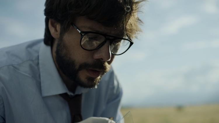 Professor adultera provas em cena de "La Casa de Papel" - Reprodução/Netflix - Reprodução/Netflix