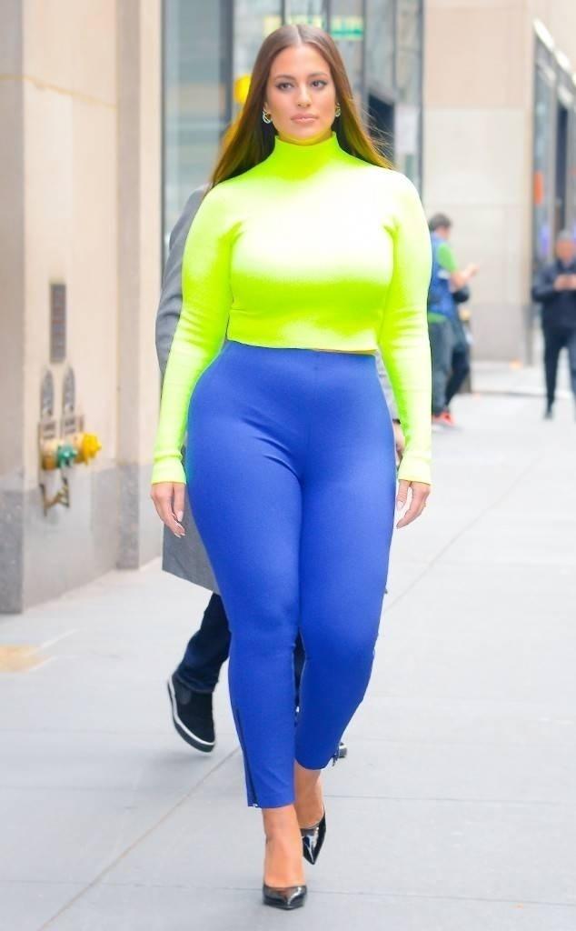 Neon verde é a nova cor favorita entre os looks das famosas; inspire-se - Getty Images