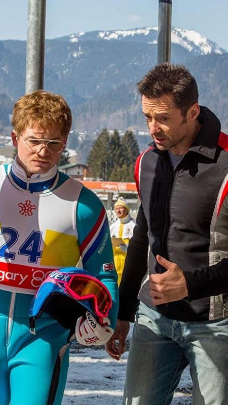 Taron Egerton e Hugh Jackman em "Eddie the Eagle" (2015) - Divulgação - Divulgação