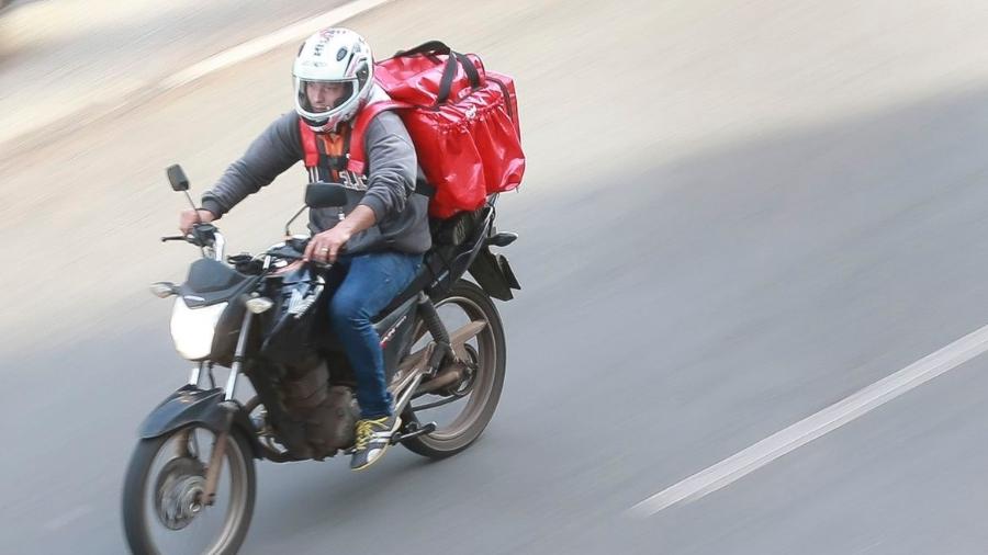 Tema: Moto feminina Faça a sua encomenda