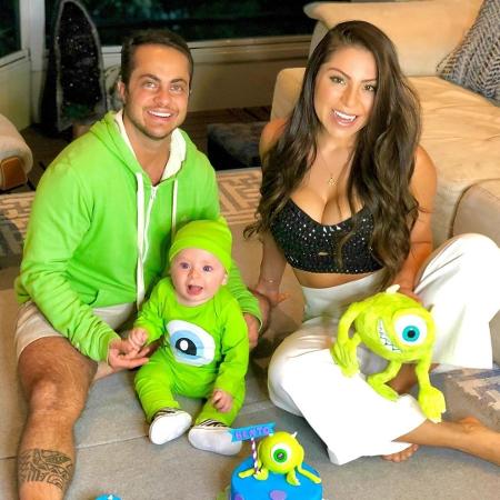 Thammy Miranda ao lado do filho, Bento, e da mulher Andressa Ferreira - Reprodução/Instagram