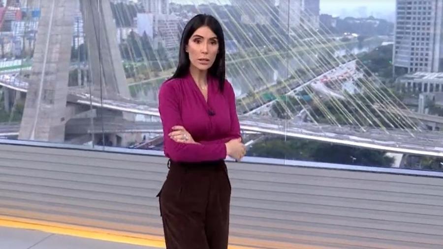 Michelle Barros, no "Bom Dia São Paulo", entrevistou morador do bairro Jaçanã sobre um alagamento - Reprodução/TV Globo