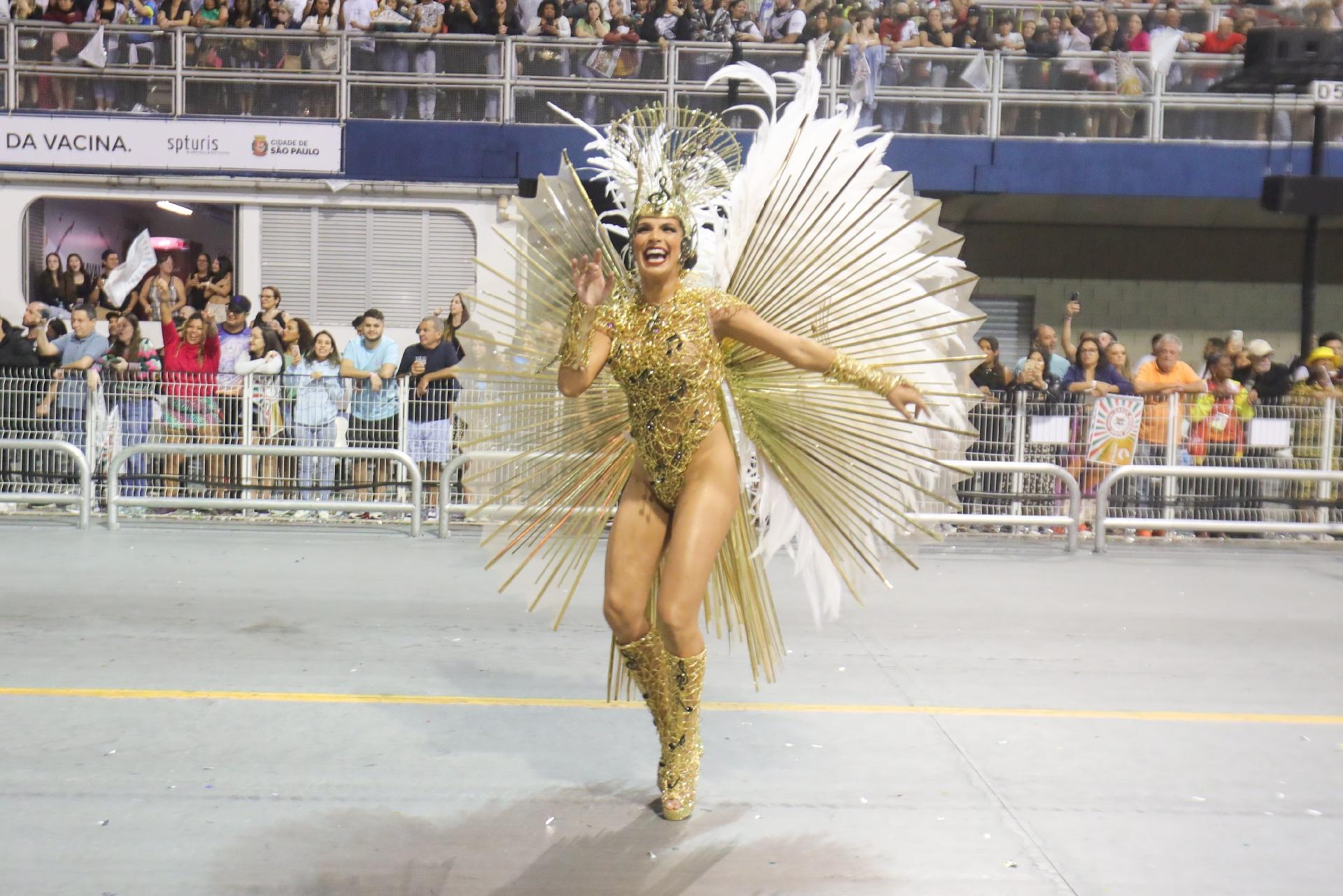 Desfile Mocidade Alegre - Ricardo Matsukawa/UOL