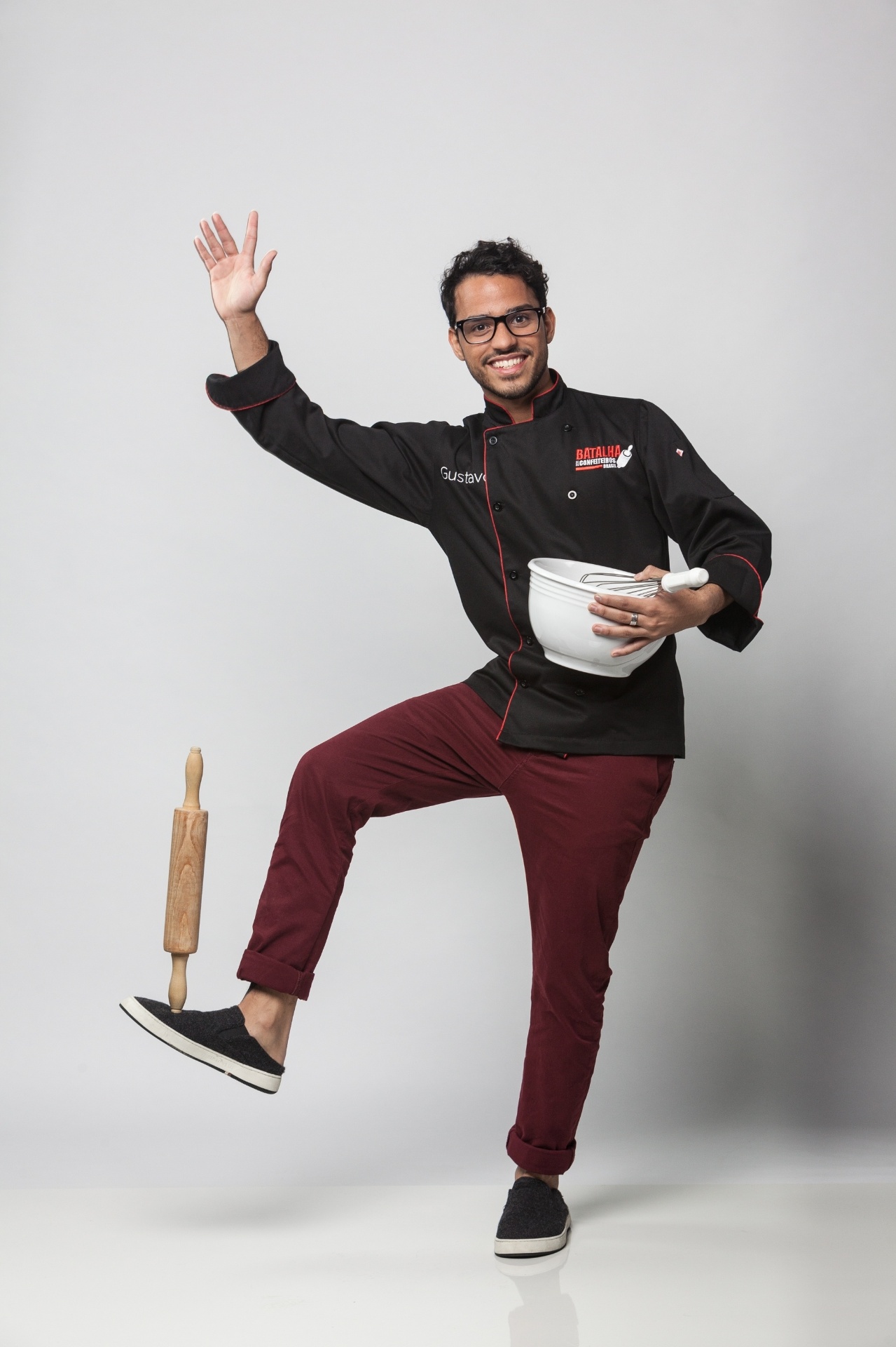 Gustavo Henrique, de 23 anos, é de Timbaúba (PE). "Voltei recentemente para o Brasil, depois de morar na Angola, e sinto que o ?Batalha dos Confeiteiros Brasil? é mais um desafio na minha carreira e que vai abrir as portas para todos os participantes", afirmou ele,que se considera competitivo e teimoso - Edu Moraes/Record