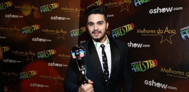 Luan Santana, premiado melhor cantor no troféu Melhores do Ano do "Domingão do Faustão"  - Anderson Borde e Marcello Sá Barretto/AgNews
