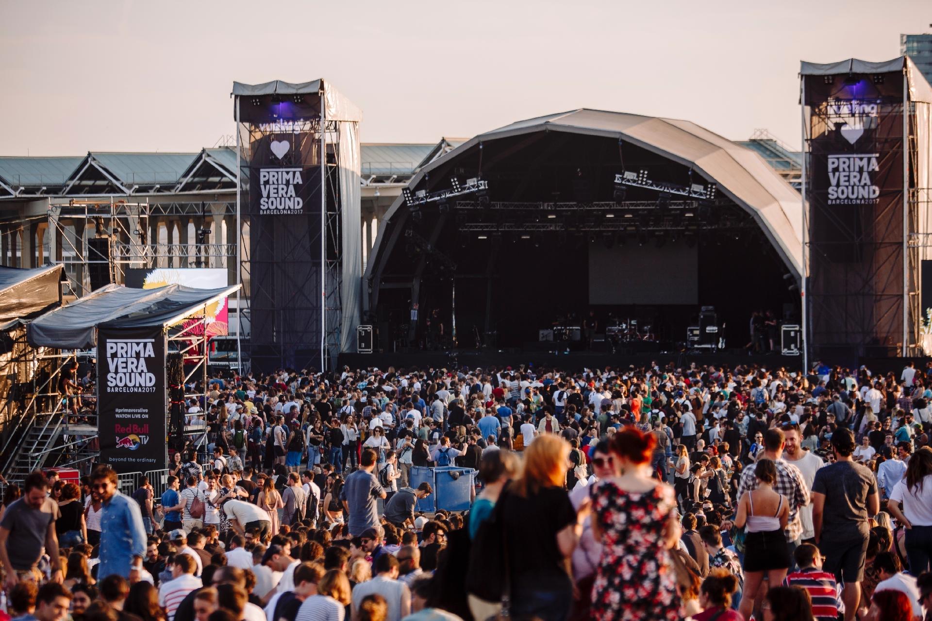 Público curte a sexta-feira, segundo dia do festival Primavera Sound, em Barcelona, na Espanha - Divulgação/Red Bull Content Pool