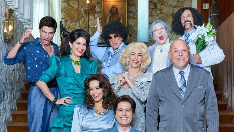O elenco do musical "Silvio Santos Vem Aí" - Kassius Trindade/Divulgação