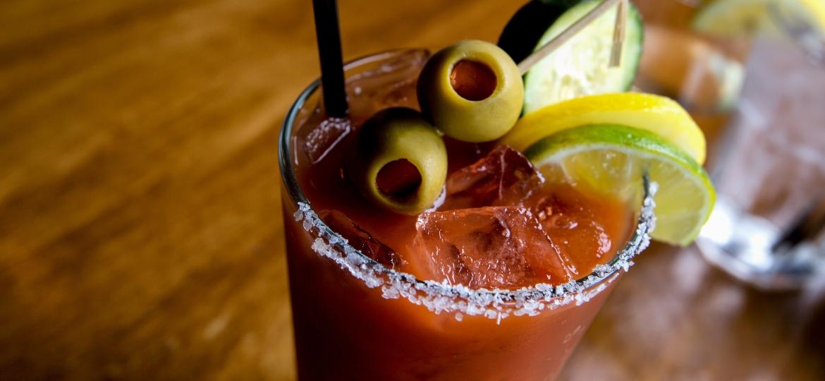 Bloody Mary é só um dos drinques com o salgadinho como marca - Getty Images/iStockphoto