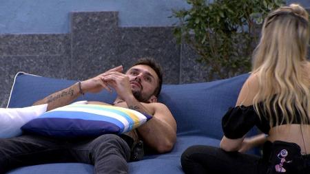 Viih Tube e Arthur - Reprodução/Globoplay - Reprodução/Globoplay