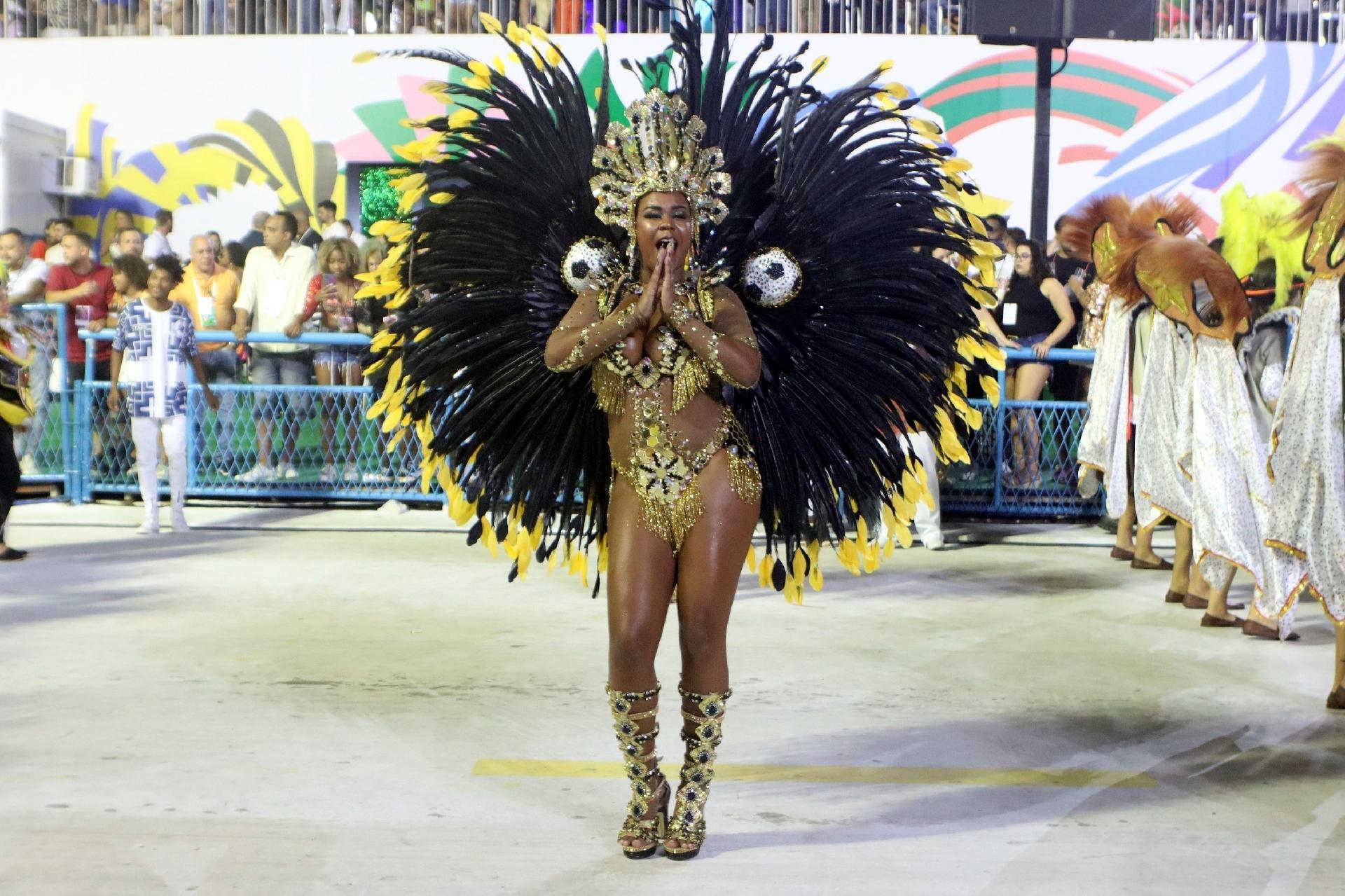 Desfile da Unidos da Ponte - Wallace Barbosa / AgNews