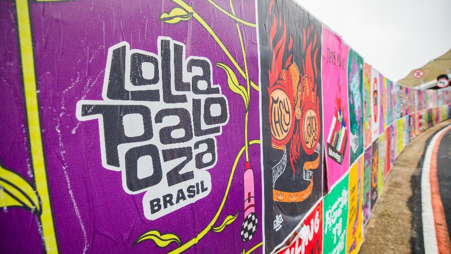 A icônica parede de cartazes do festival Lollapalooza Brasil 2024 A icônica parede de cartazes do festival Lollapalooza Brasil 2024