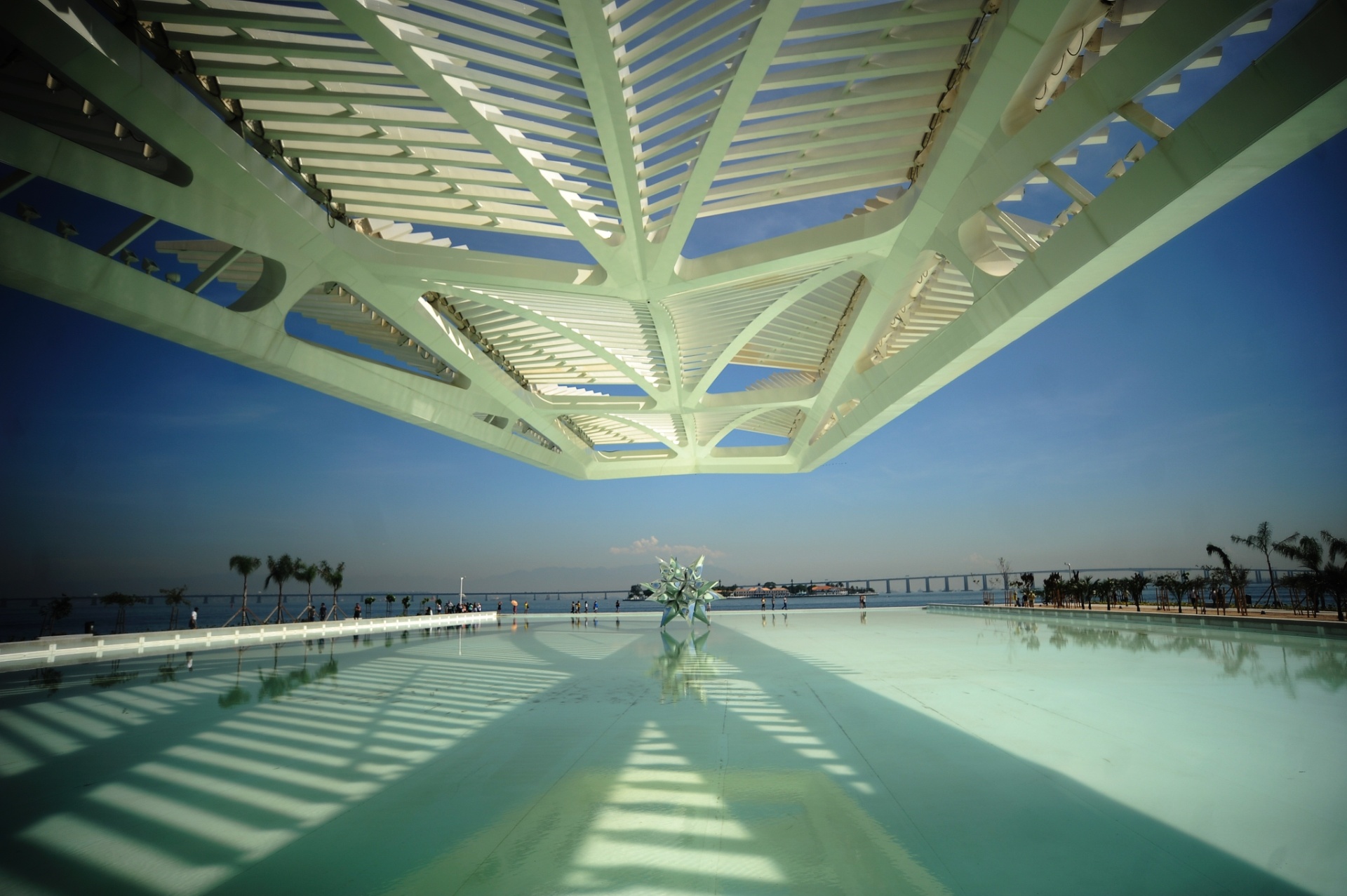 19.dez.2015 - Museu do Amanhã é inaugurado na Praça Mauá, Zona Portuária do Rio de Janeiro - Fabio Teixeira /UOL