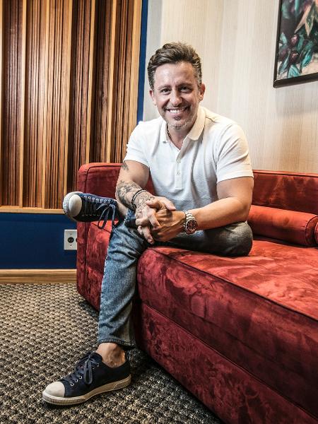 Rick Bonadio posa para foto no estúdio 1, do Midas, na Zona Norte de São Paulo - Lucas Lima/UOL - Lucas Lima/UOL