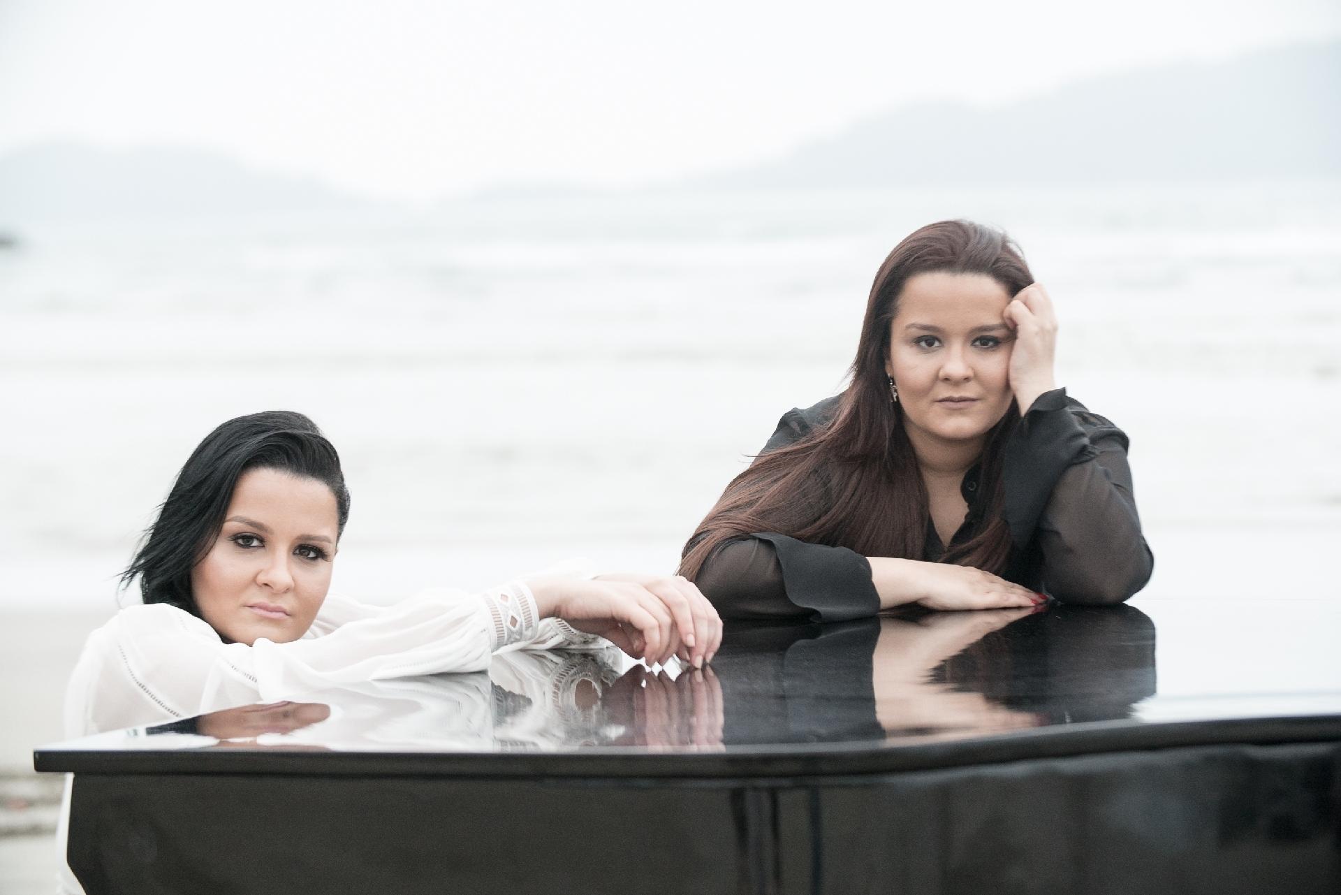 Cenas do clipe de "Bengala e Crochê" de Maiara e Maraisa - Olivio Neto