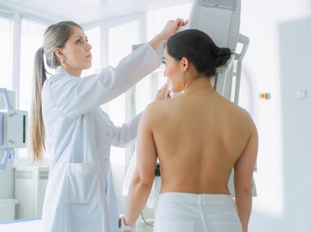 mamografia-exame-medico-1602180378316_v2_450x337.jpg?profile=RESIZE_710x