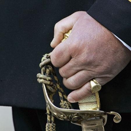 Anel de sinete de príncipe Charles junto com sua aliança de casamento - Getty Images - Getty Images