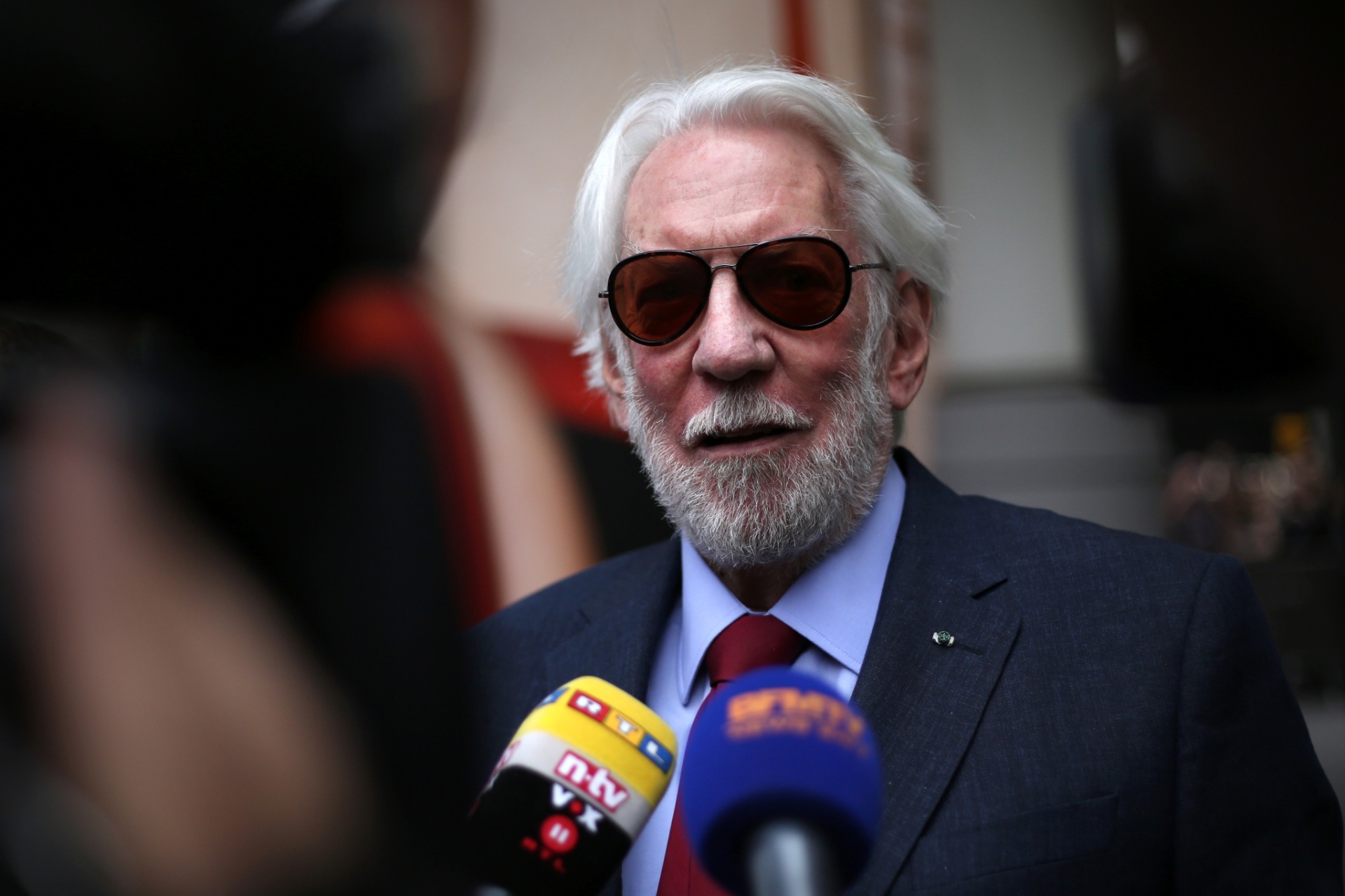 10.mai.2016 - Donald Sutherland, que integra o júri do Festival de Cannes 2016, aparece no evento - REUTERS/Yves Herman