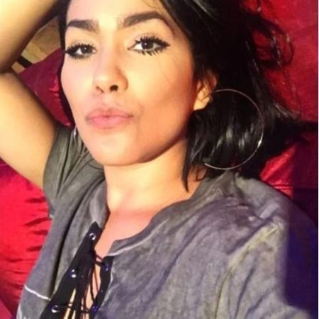 Cinara Sousa, autora do hit "Enquanto eu Brindo Cê Chora", de Bruno e Marrone - Reprodução Instagram