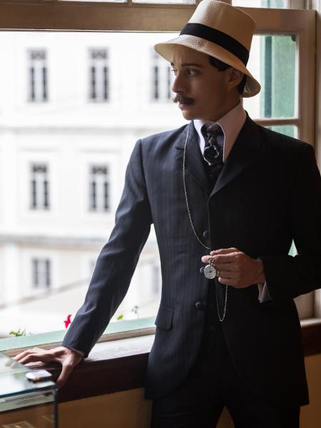 João Pedro Zappa é Santos Dumont na série da HBO "Santos Dumont: Mais Leve que o Ar" - Divulgação/HBO - Divulgação/HBO