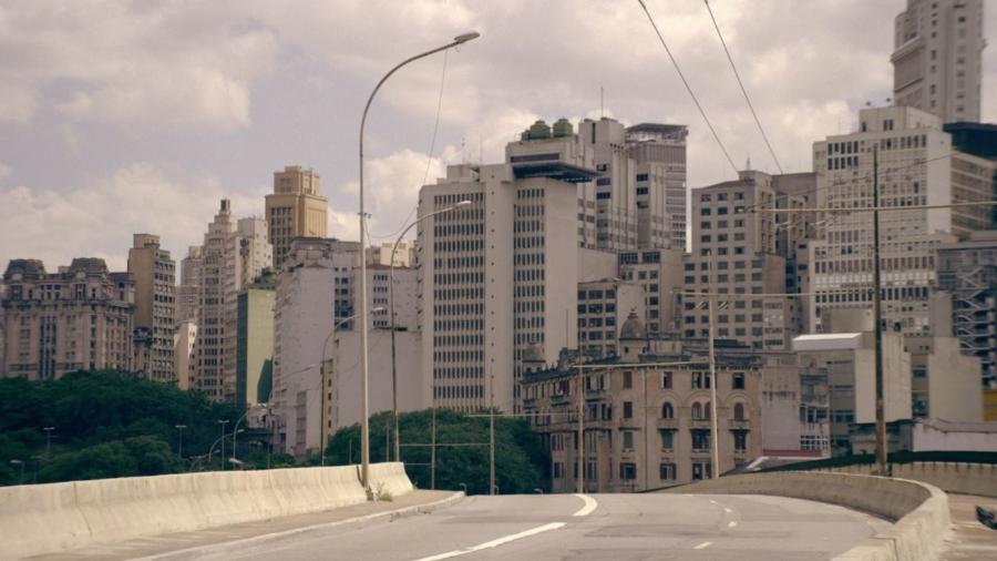 Cena gravada em São Paulo, do episódio "Striking Vipers", da nova temporada de "Black Mirror" - Divulgação