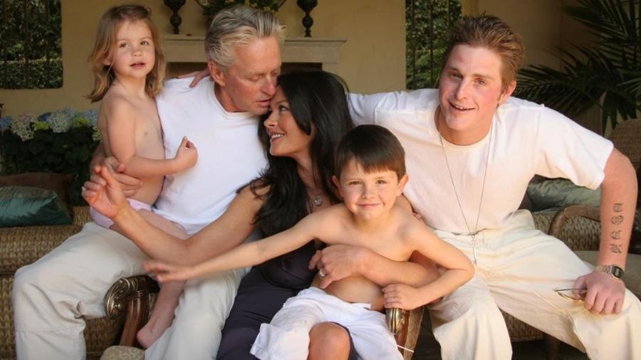 Catherine Zeta-Jones, Michael Douglas e família - Reprodução/Instagram