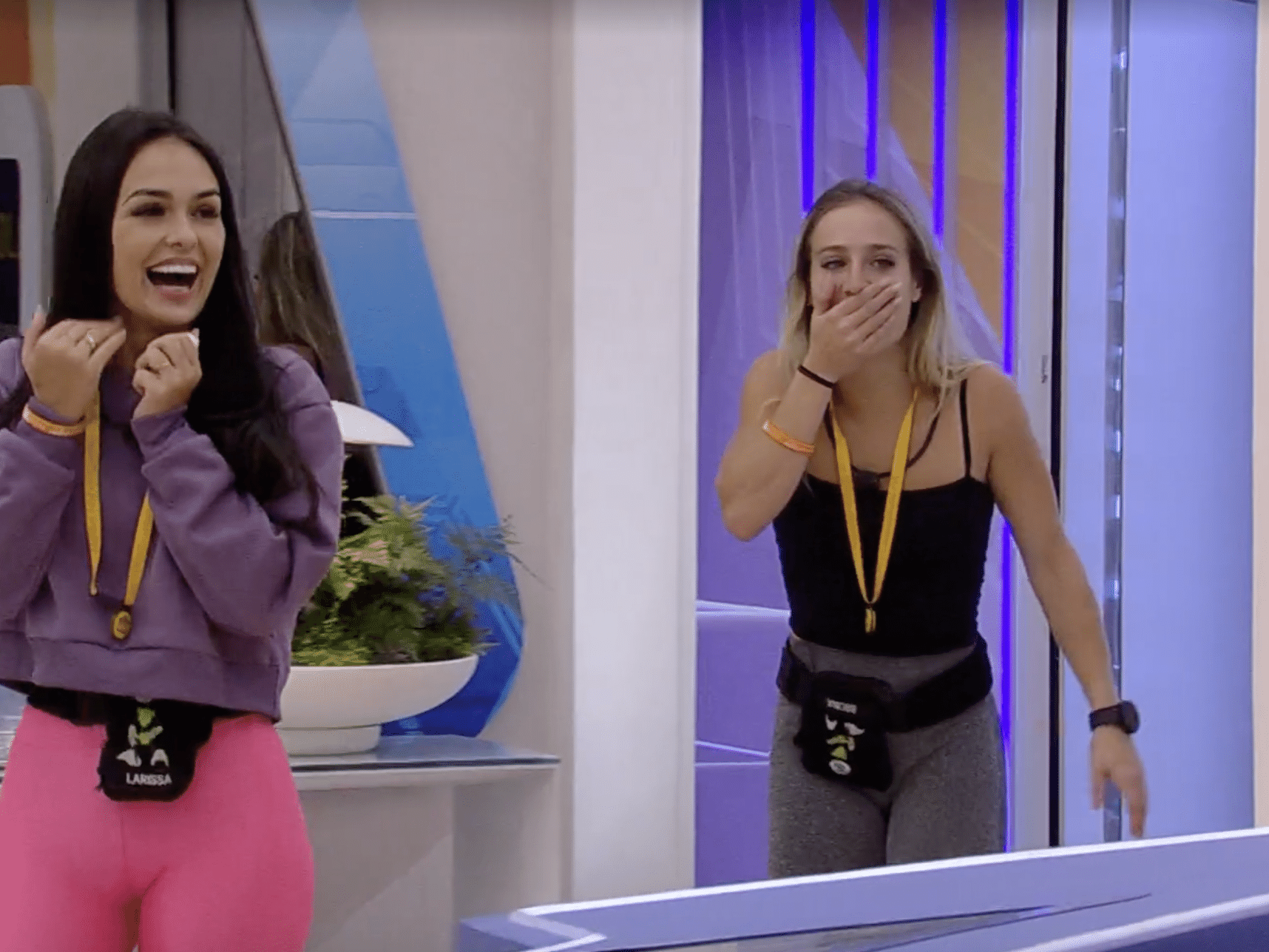 BBB 23: Bruna e Larissa estreiam o Quarto do Líder