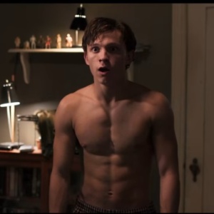 Tom Holland, 20 anos, em cena do trailer do "Homem-Aranha" - Reprodução /Sony - Reprodução /Sony